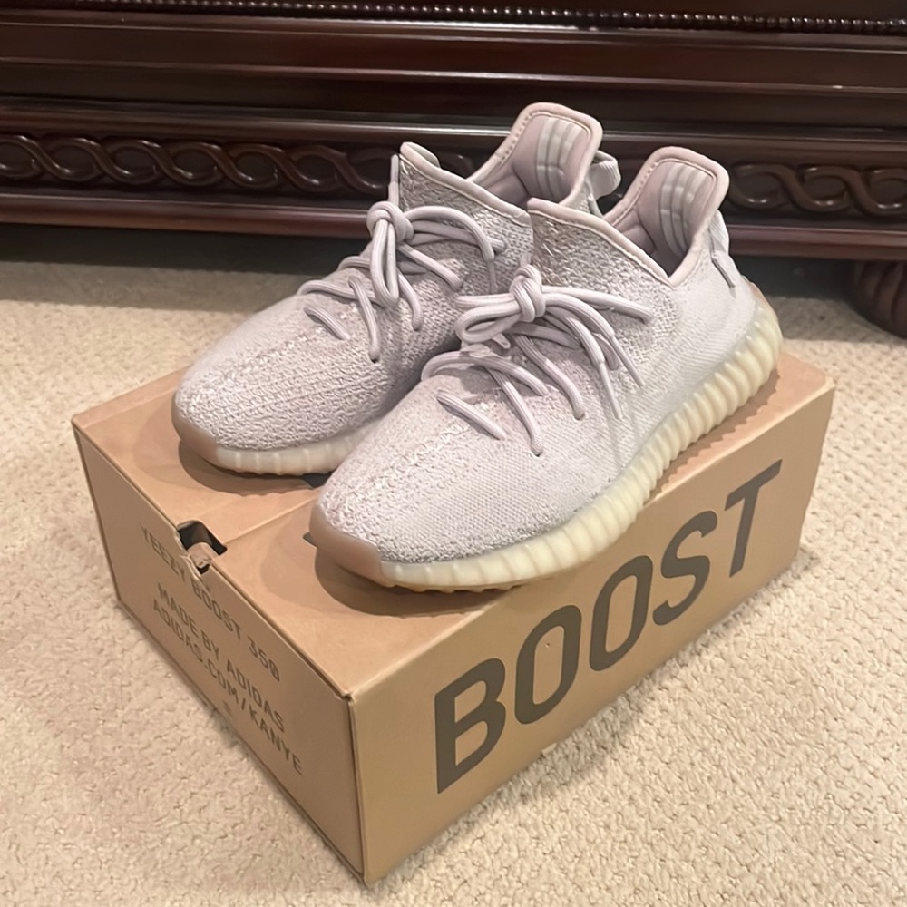 Adidas Yeezy Boost 350 V2